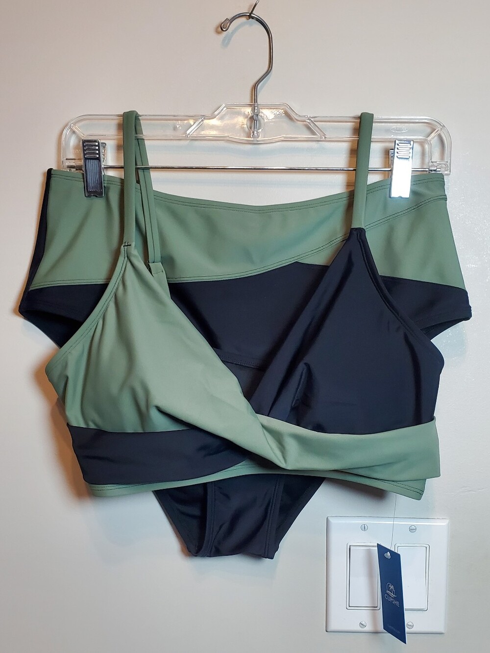 49. NWT - Cupshe Wrapped Bikini Top & High-Rise Bottoms Set - Picture 5 of 14